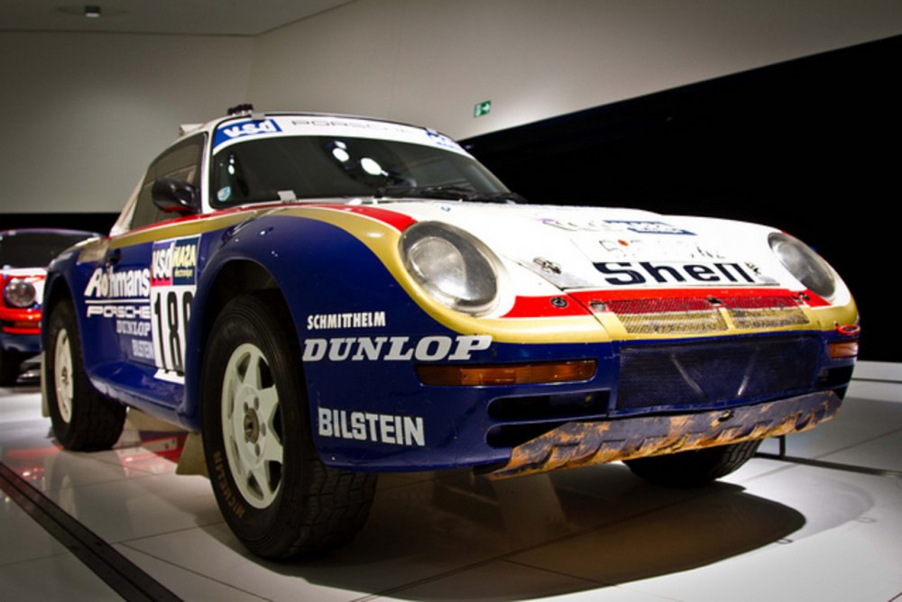 #185 Porsche 959