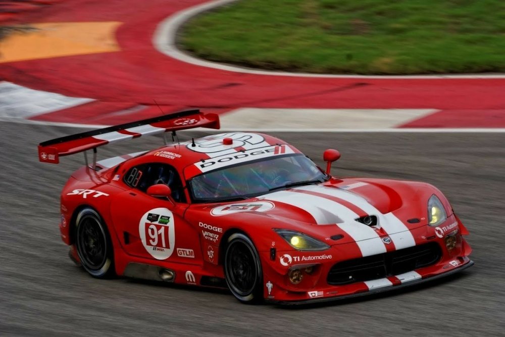 Dodge Viper srt 8 2008