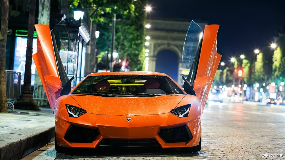 Lamborghini Aventador lp700 красный