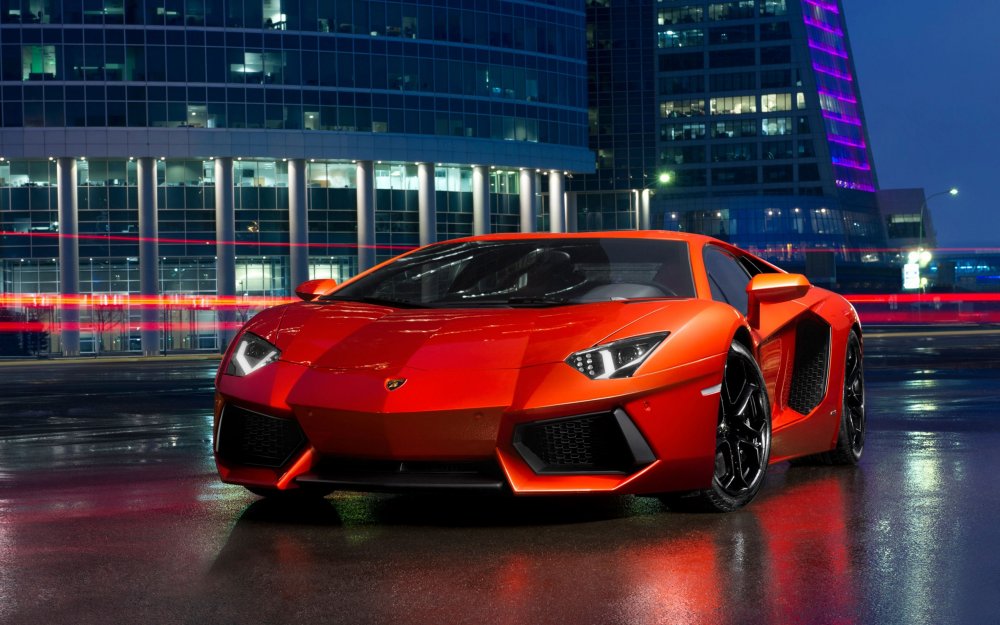 2013 Lamborghini Aventador LP-700-4