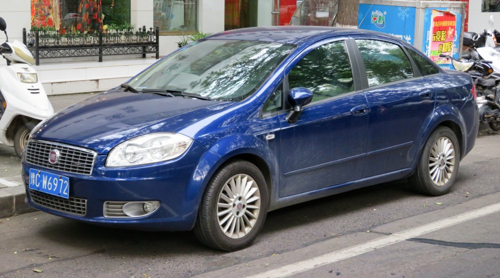 Fiat linea 2012