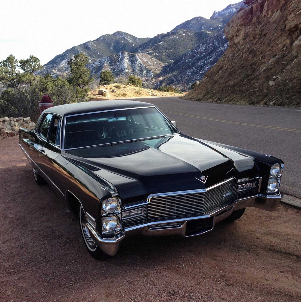 1968 Cadillac седан Deville