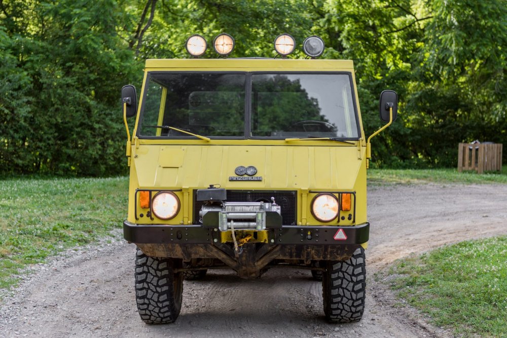 Pinzgauer 712m