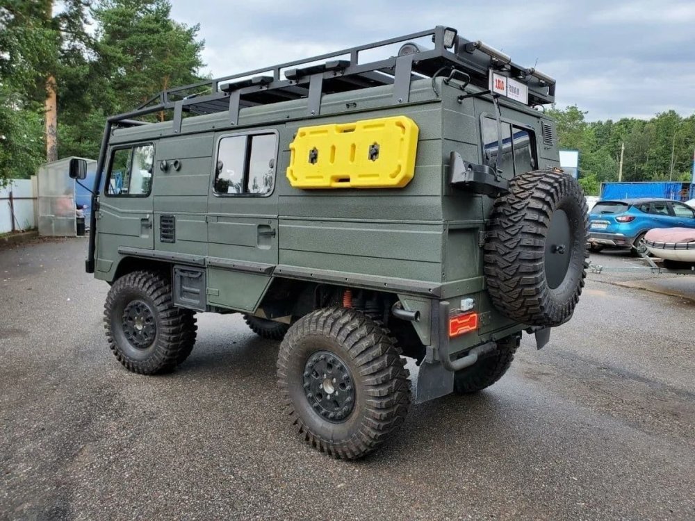 Австрийский военный внедорожник Pinzgauer