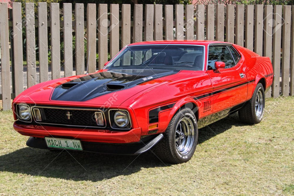 Ford mustang mach 1