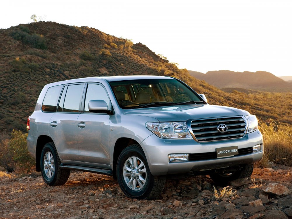 Toyota Land Cruiser 200 2015