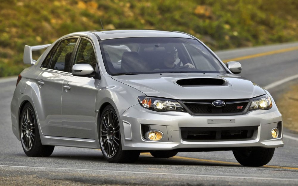 Субару Импреза WRX STI 2011