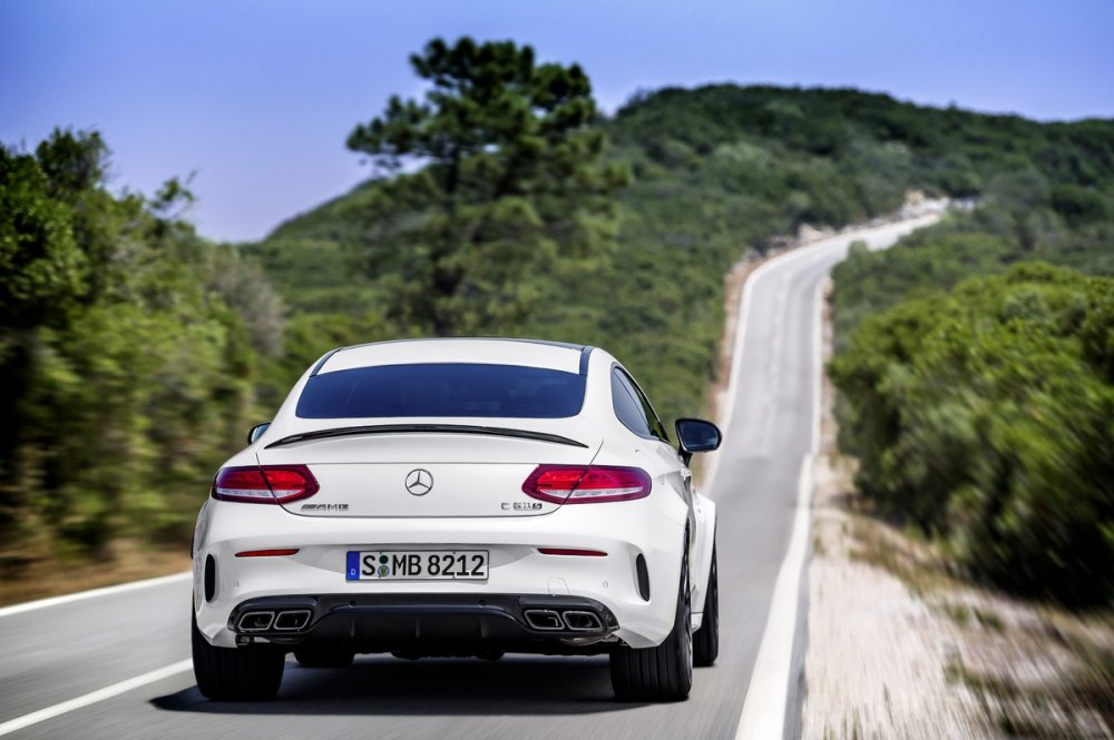 Mercedes Benz c63 AMG Coupe