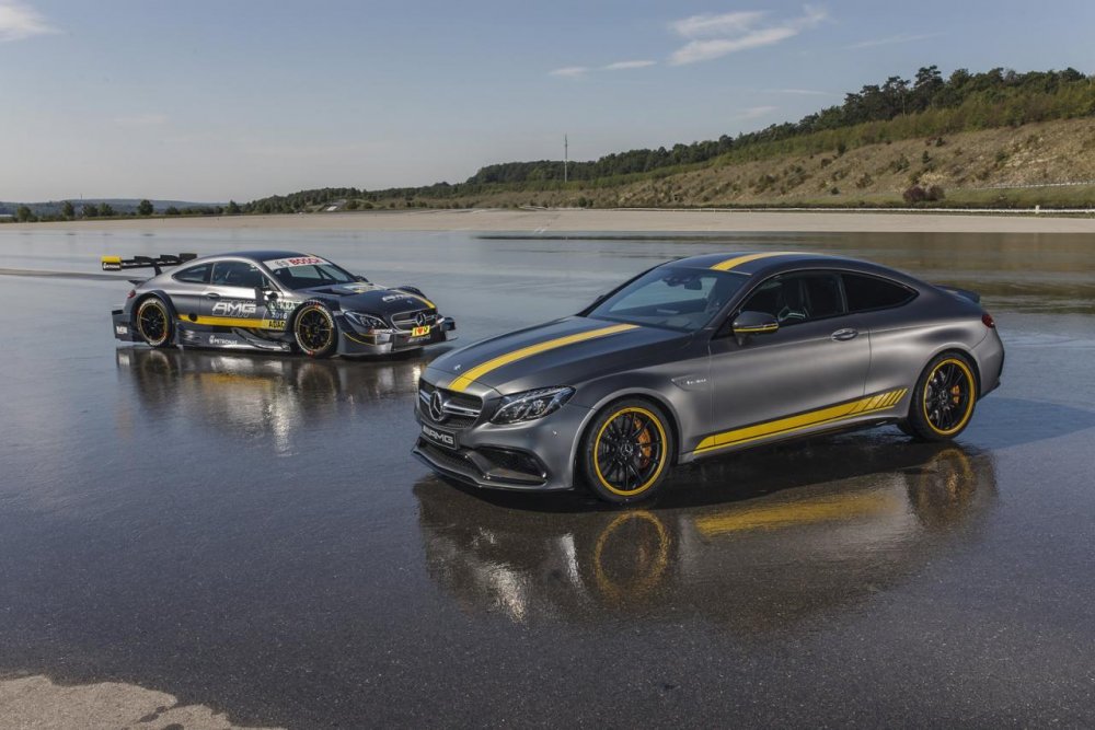 Mercedes Benz c63 AMG Coupe