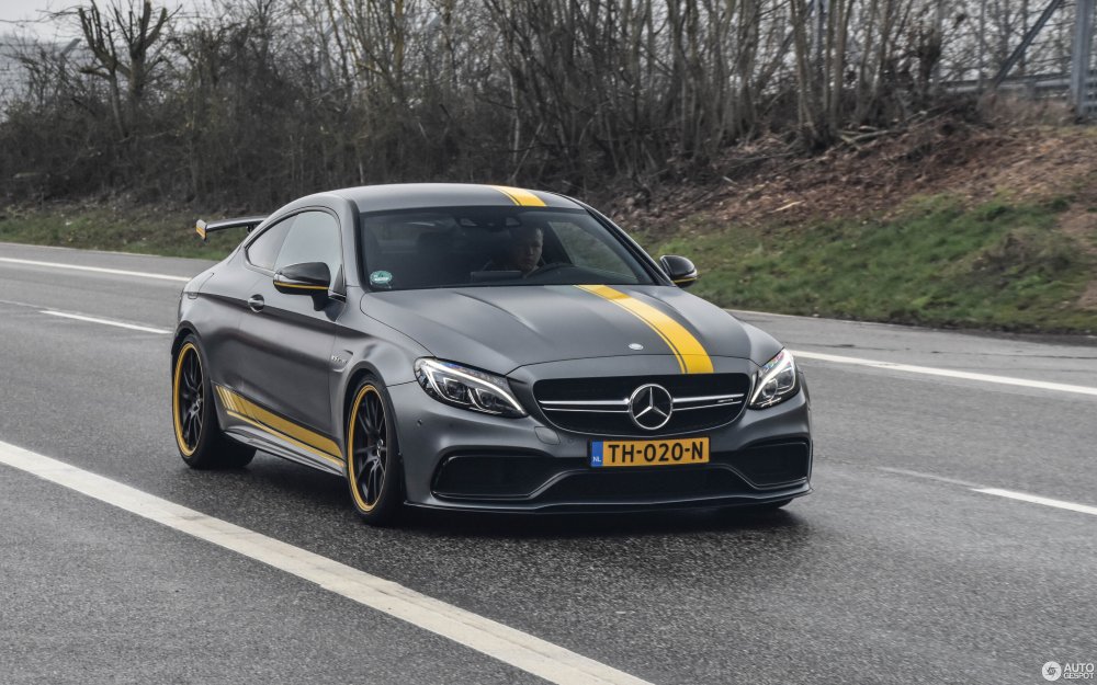 Mercedes Benz c63 AMG Coupe 2017