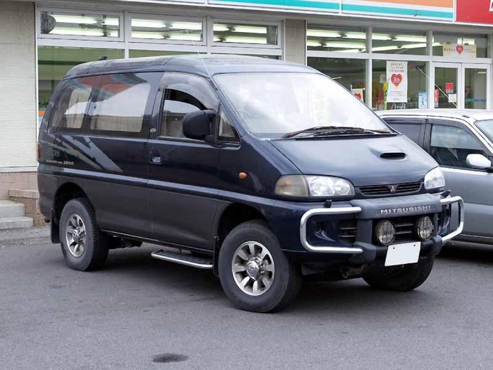 Mitsubishi Delica Space Gear 4wd