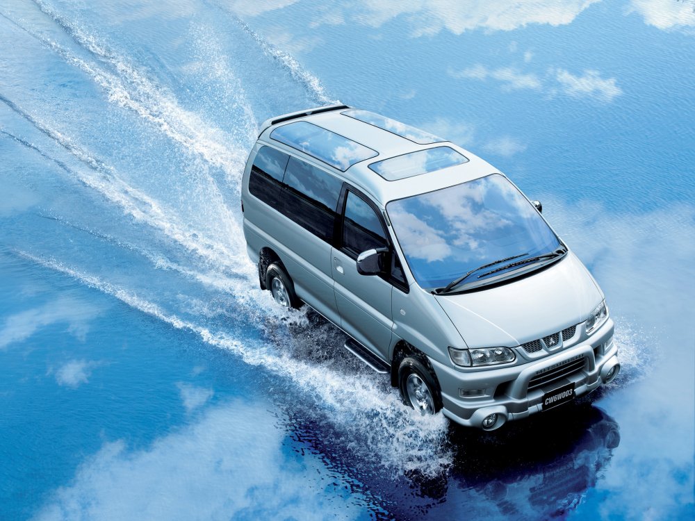 Mitsubishi Delica Space Gear 4x4 4wd