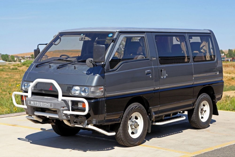 Mitsubishi Delica