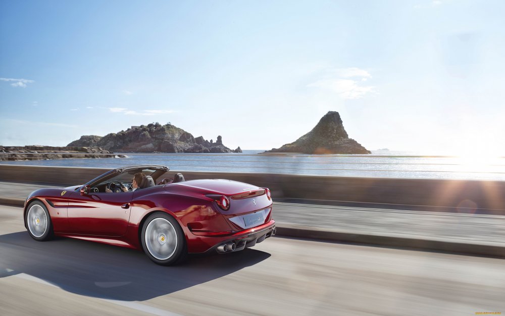 Машина Роберта Дауни Ferrari California t