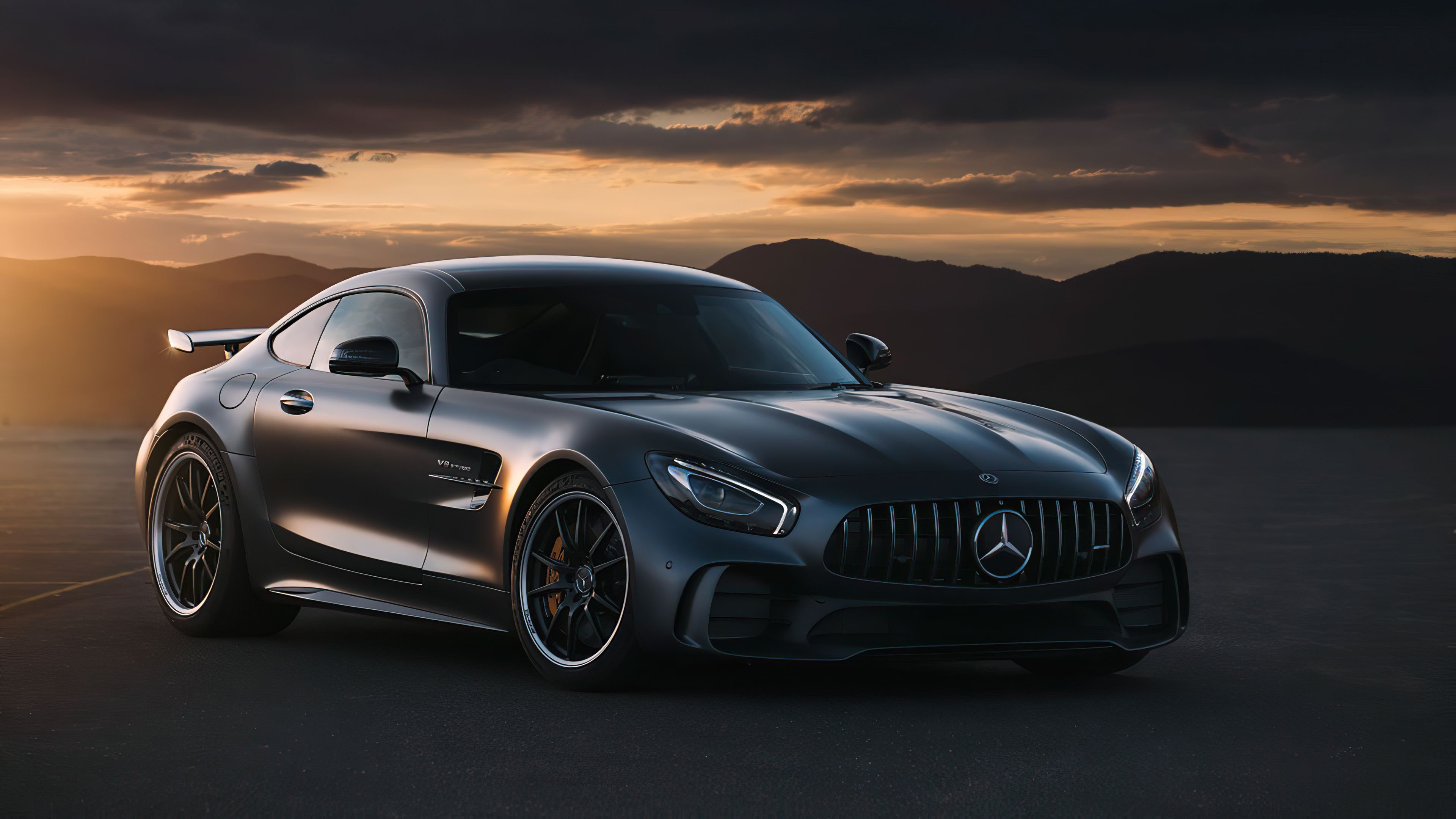 Mercedes AMG gt Yellow 4k