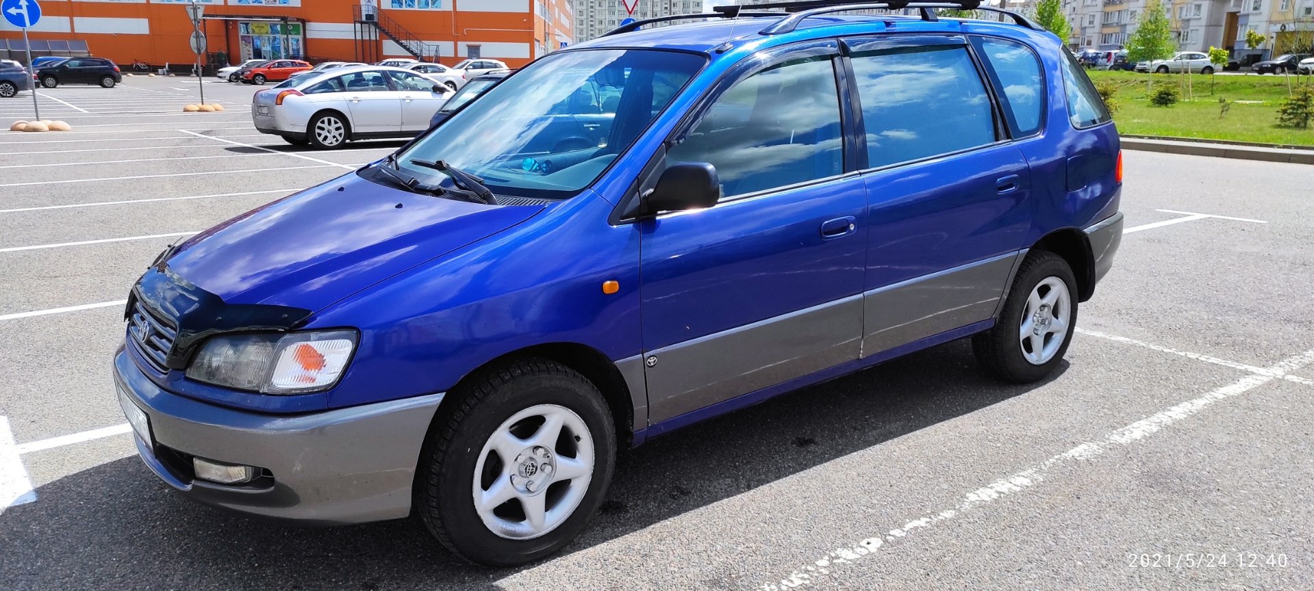 Тойота пикник бензин. Toyota Picnic 1998. Toyota Picnic 2.0 MT, 2000. Тойота пикник 1998. Toyota Picnic 2.0 van.