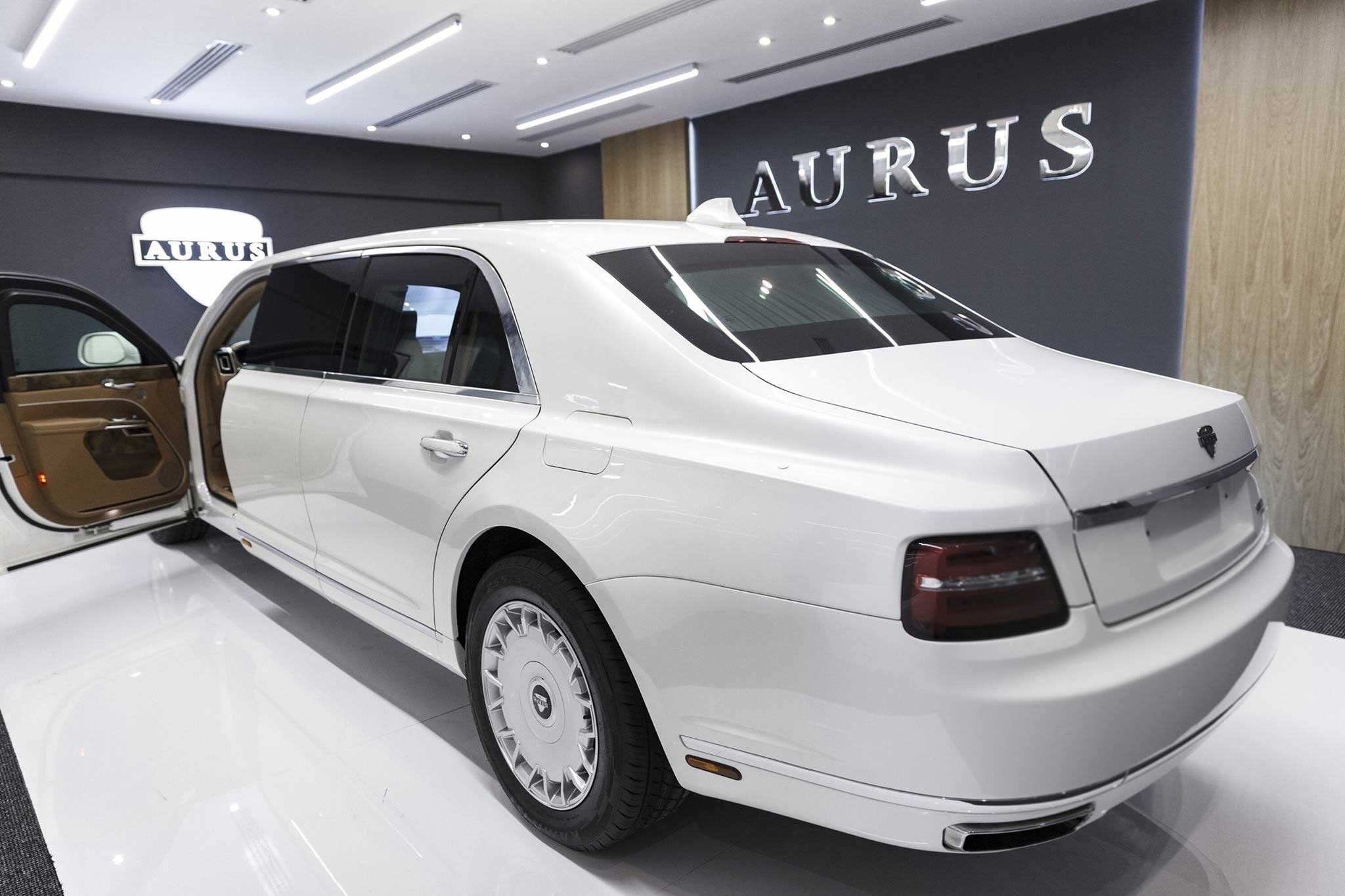 Aurus Senat Limousine l700 салон