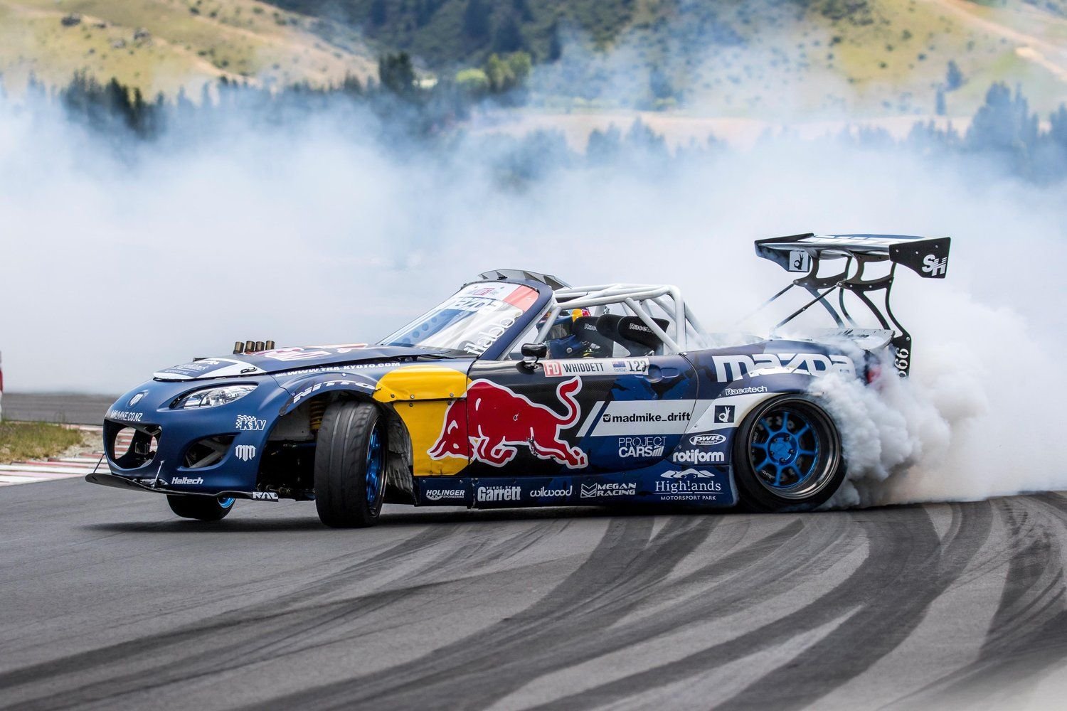 Mazda RX 7 Red bull