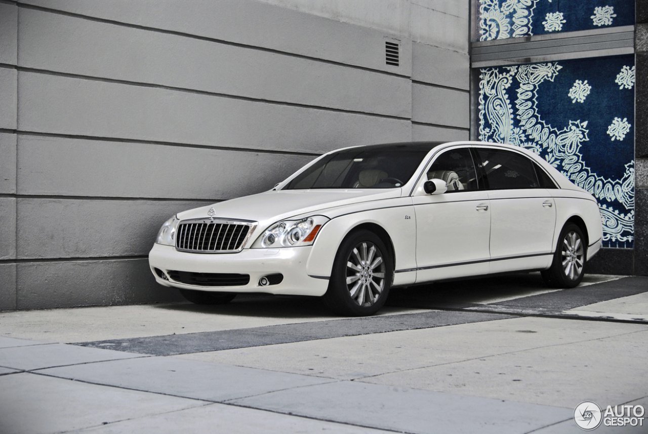 Майбах а4. Maybach 62s. Maybach 57/62. Maybach 2013. Maybach 62s 2012.