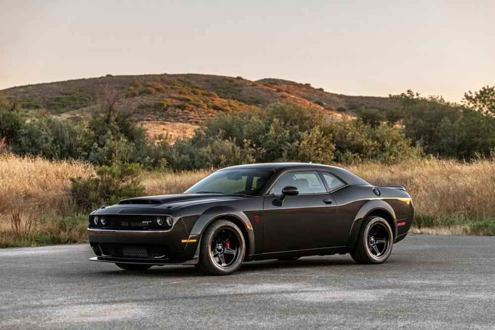 Dodge Challenger srt Demon 2021