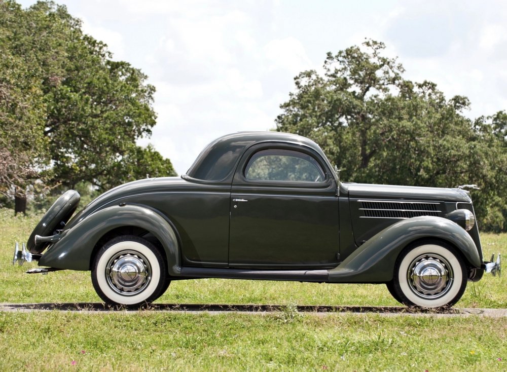 Ford Deluxe Convertible 1948