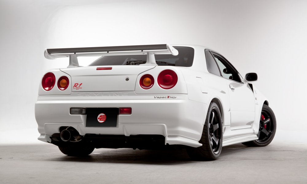 Nissan Skyline GTR r34 v spec 2