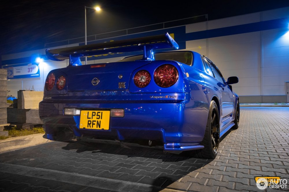 Nissan Skyline r34 gt-r