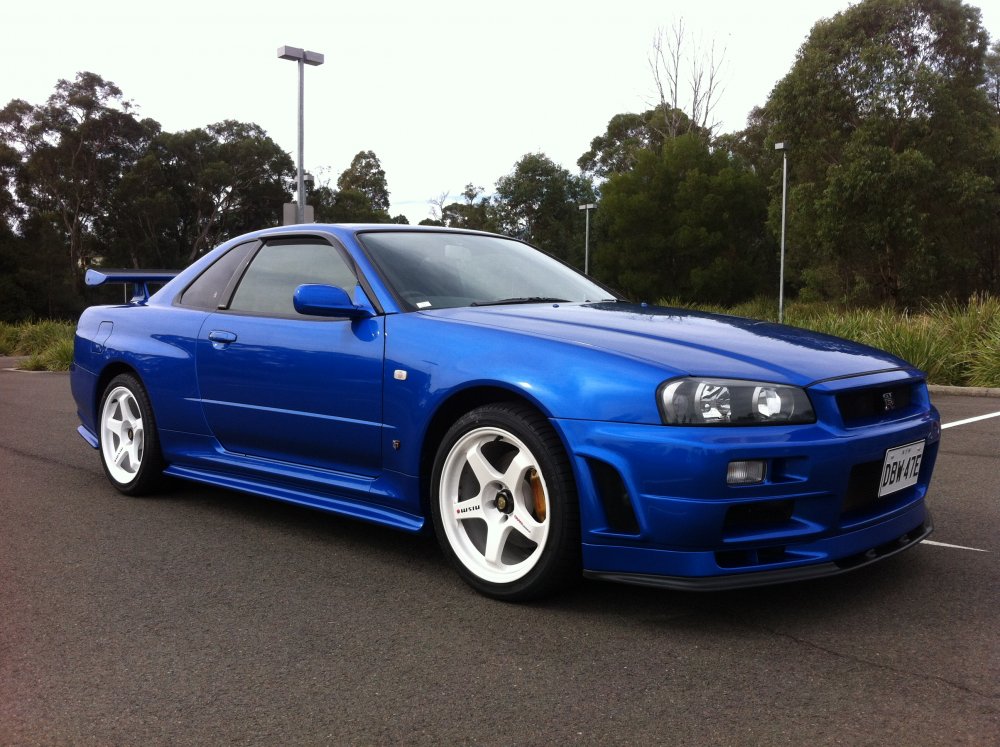 Nissan Skyline r34 v-spec 2