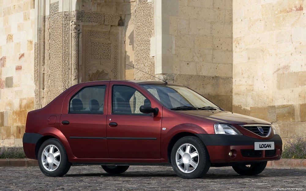 Dacia Logan 2004