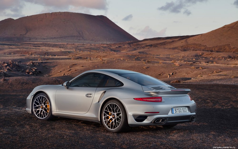 Porsche 911 Turbo s 2020