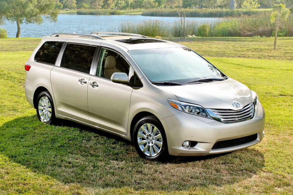 Toyota Sienna 2015