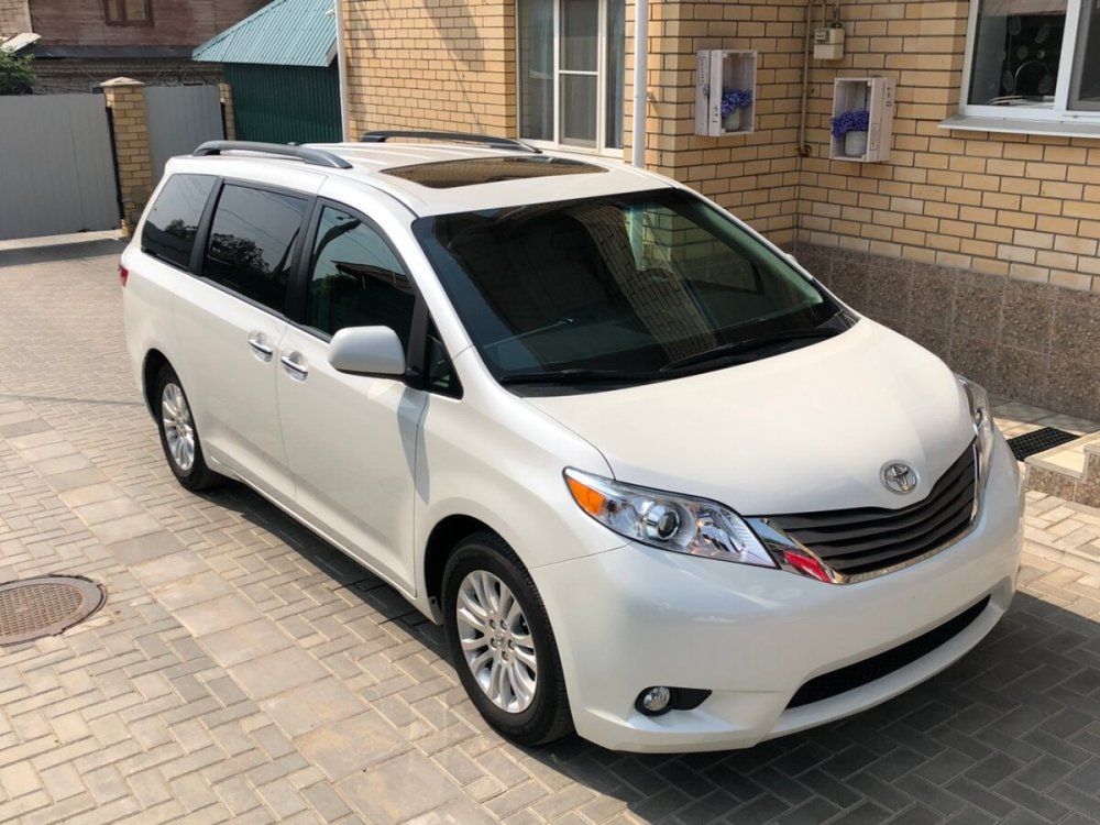 Toyota Sienna