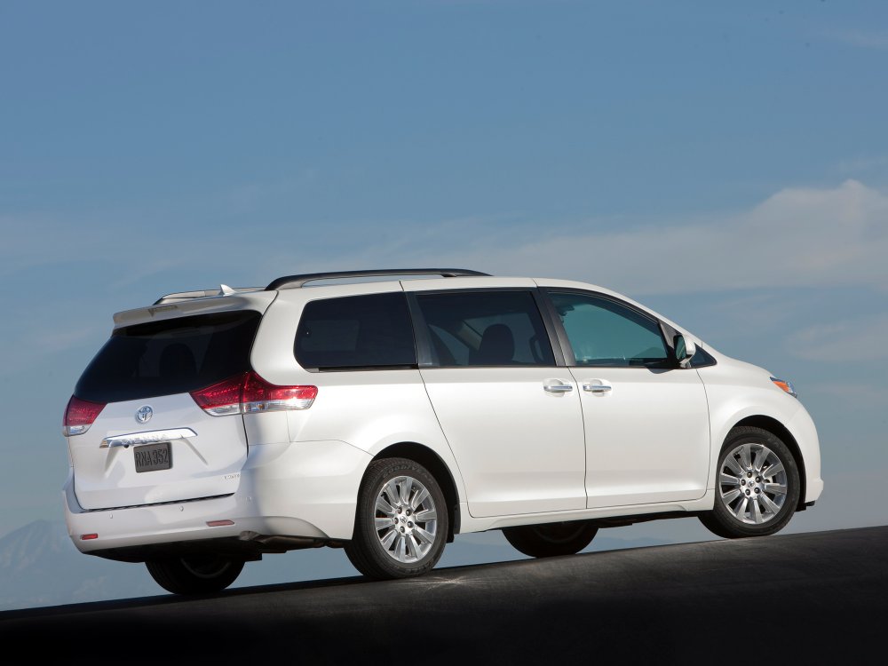 Toyota Sienna 2010