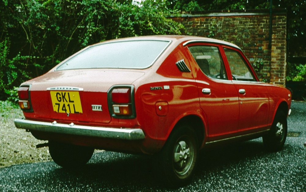 Nissan Cherry 100a