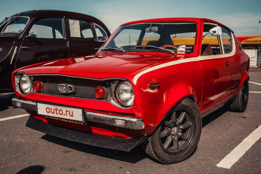 Datsun Cherry 100a