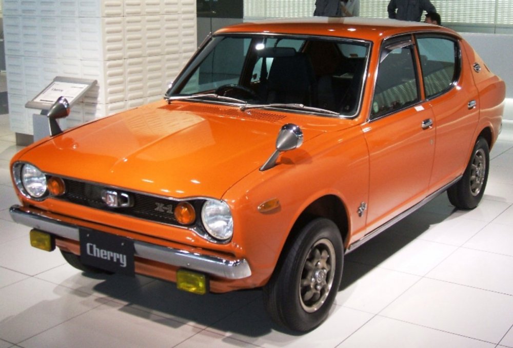 Nissan Cherry 100a