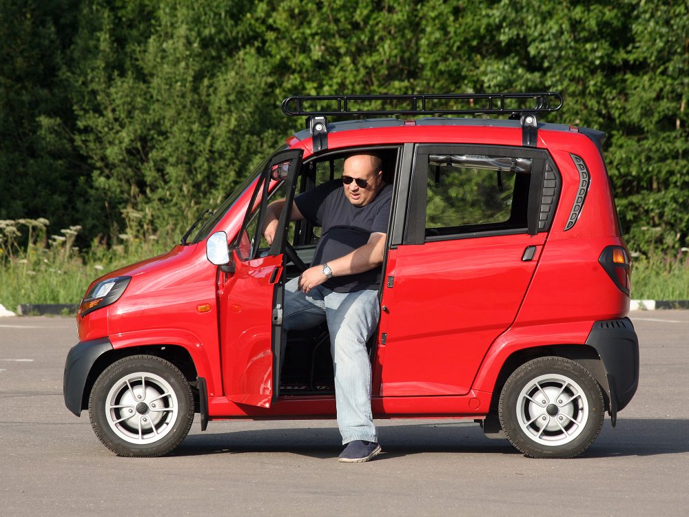 Bajaj qute