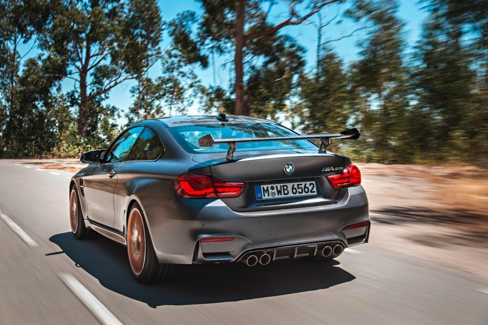 2016 BMW m4 GTS