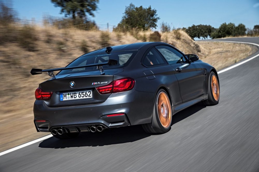 2016 BMW m4 GTS