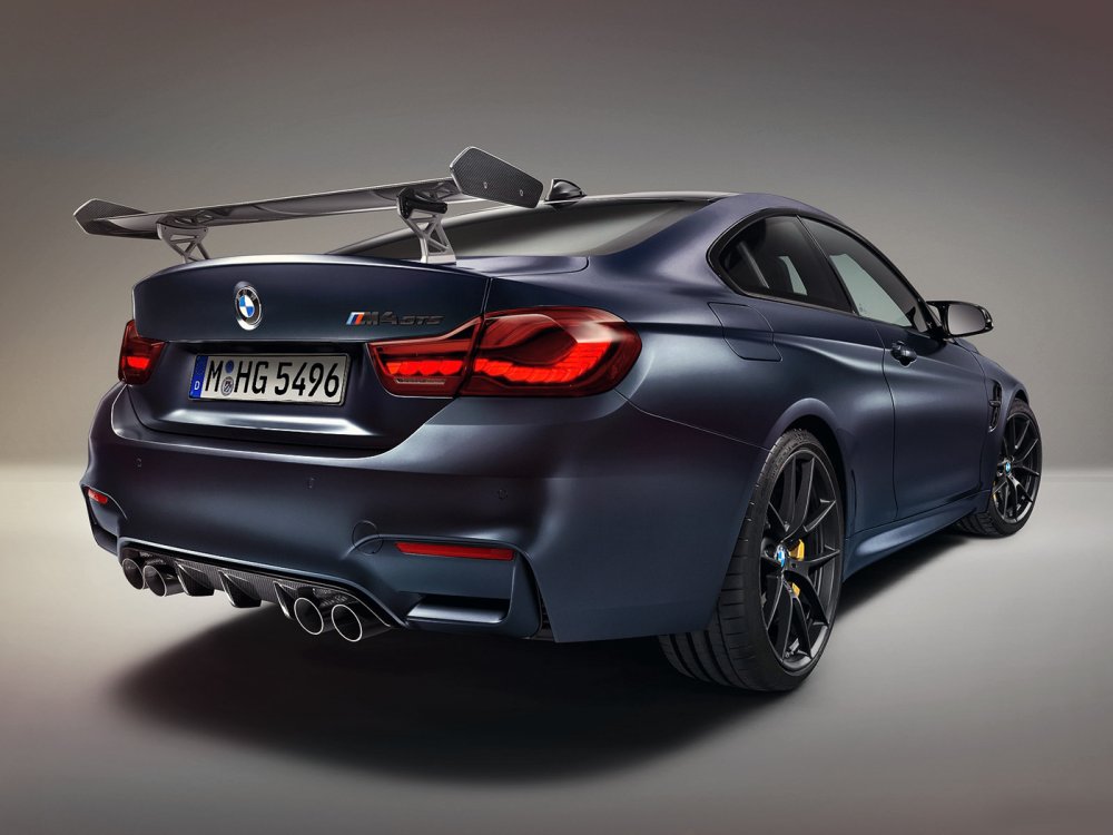 BMW m4 GTS 2015