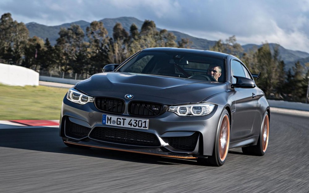 BMW m4 GTS