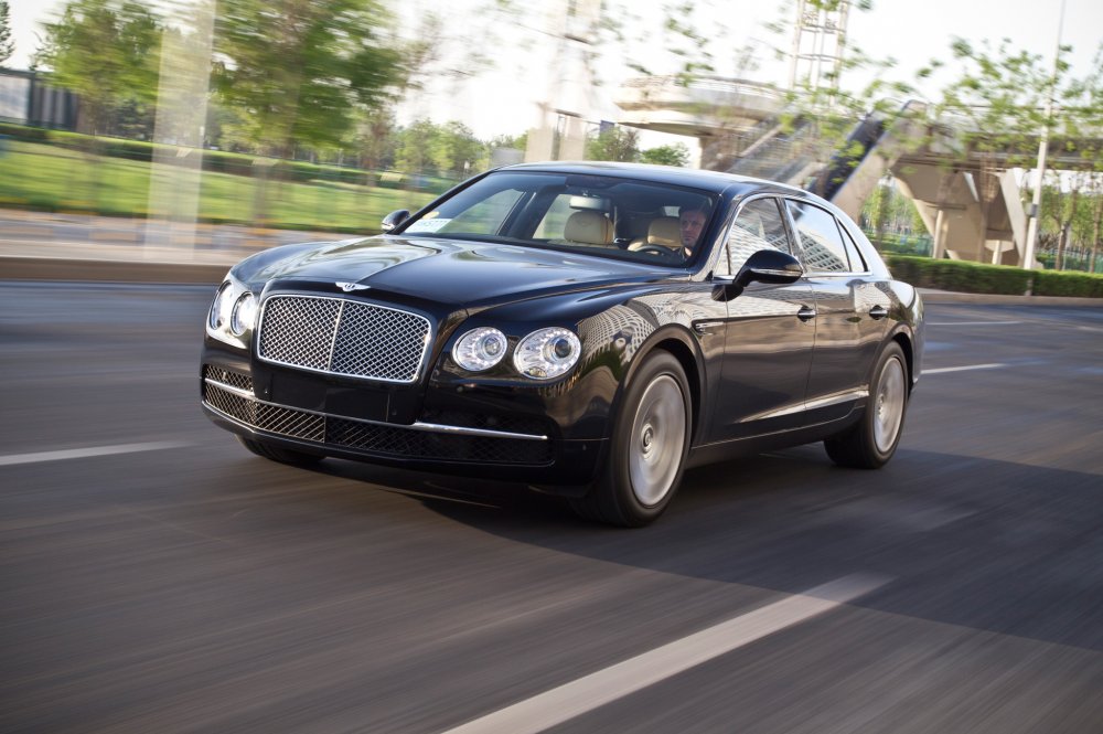 Bentley Flying Spur 2021