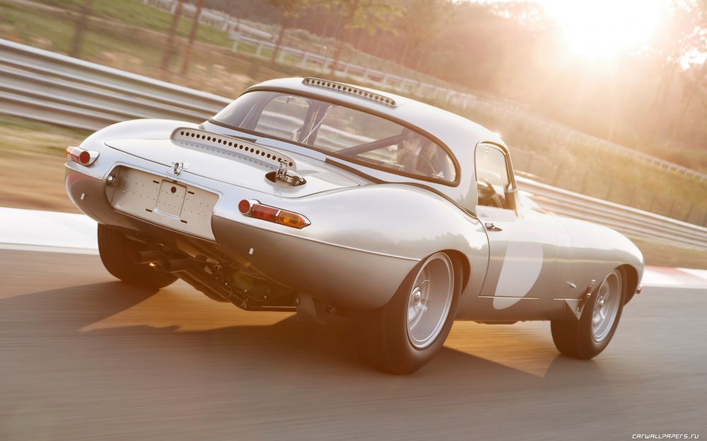 Jaguar Lightweight e-Type