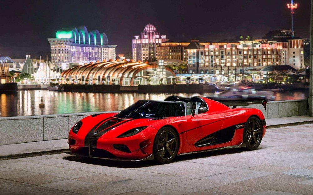 Спорткар Koenigsegg Agera