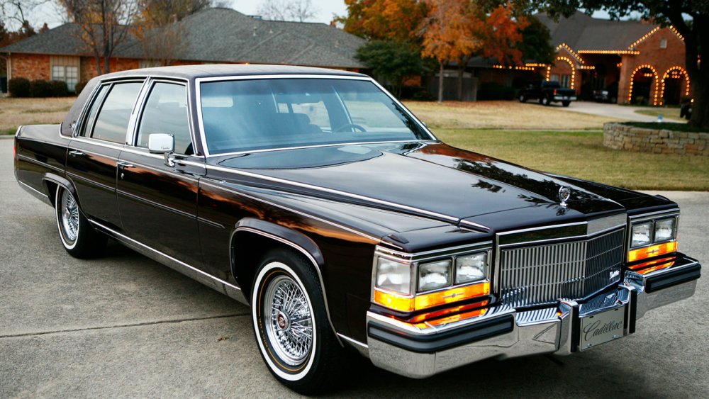 Cadillac Fleetwood Brougham 1989