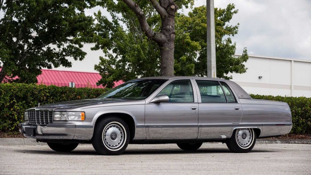 Cadillac Fleetwood Brougham 1996