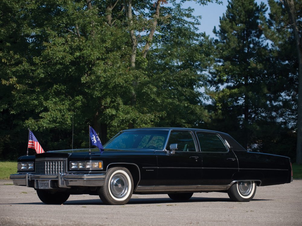 Cadillac Fleetwood Brougham 1976