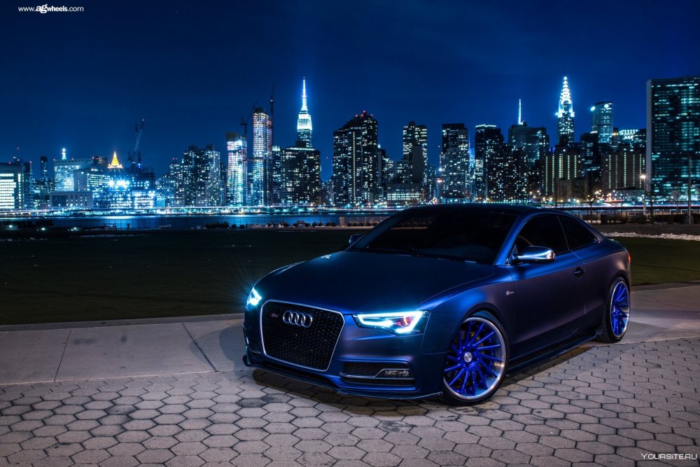 Audi a7 синяя