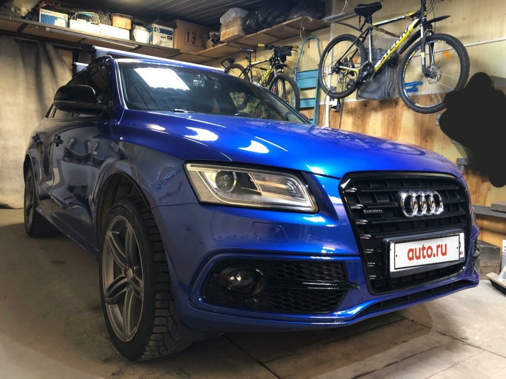 Audi a4 b9 синяя