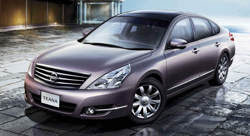 Nissan Teana 2000